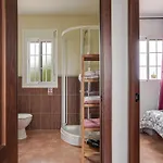 Mayo A Apartment
